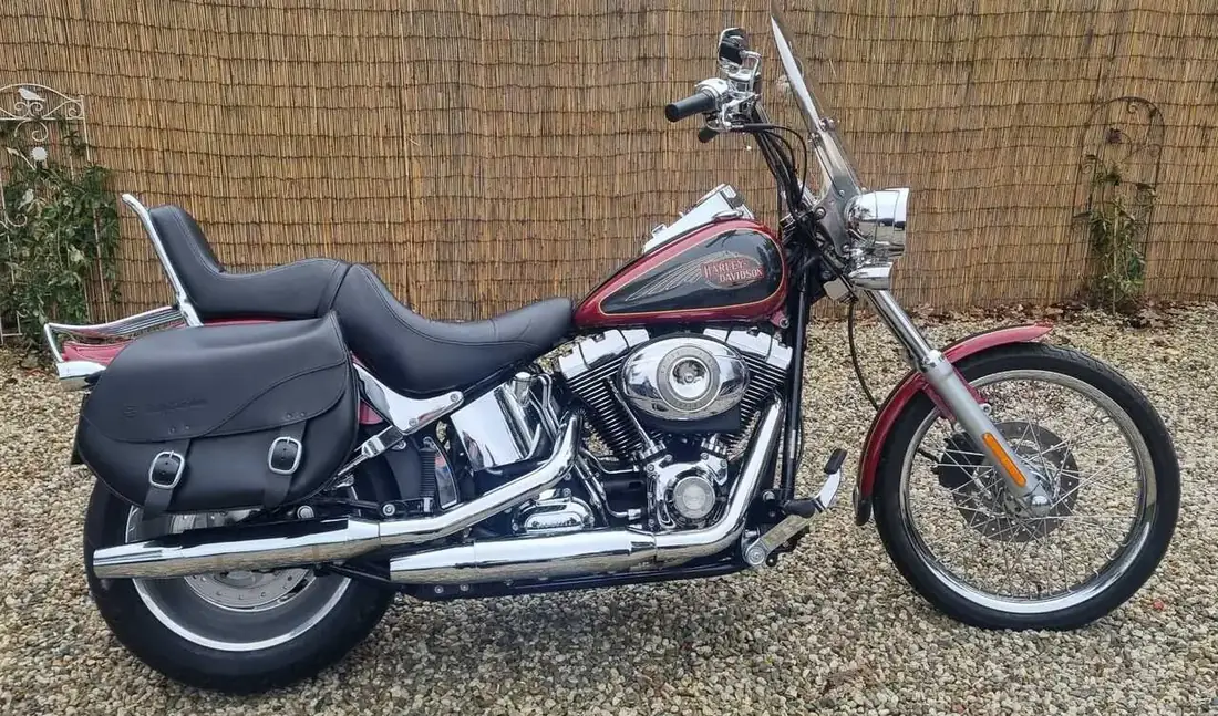 Harley-Davidson FXSTC uit 2007 die te koop staat bij Bart’s Bike Shop